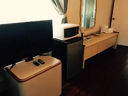 Kenoza Lake View Manor