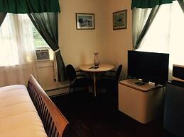 Kenoza Lake View Manor