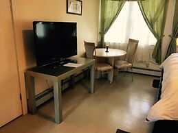 Kenoza Lake View Manor