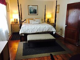 Kenoza Lake View Manor