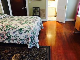 Kenoza Lake View Manor