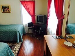 Kenoza Lake View Manor