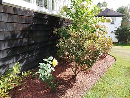 Kenoza Lake View Manor