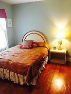 Kenoza Lake View Manor