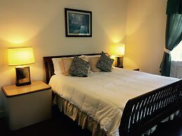 Kenoza Lake View Manor