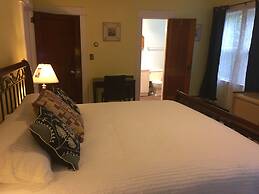 Kenoza Lake View Manor