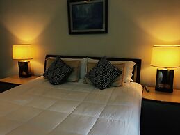 Kenoza Lake View Manor