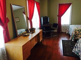 Kenoza Lake View Manor