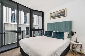 The Eminence Apartments by CLLIX