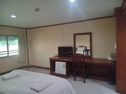 Chaiyaphruk Grand Hotel