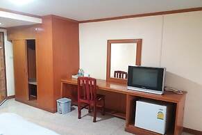 Chaiyaphruk Grand Hotel