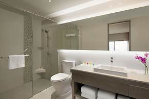 Hyatt Place Bangkok Sukhumvit 24