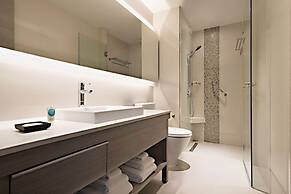 Hyatt Place Bangkok Sukhumvit 24