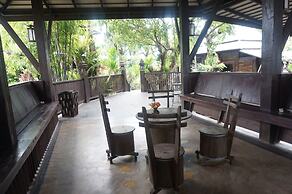 Bantunglom Resort