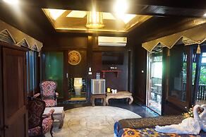 Bantunglom Resort