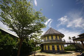 Wangthong Beach Resort