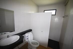 Wangthong Beach Resort