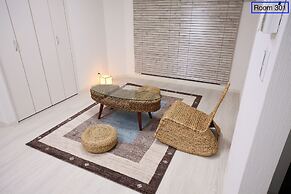 Apartment Heights HANA