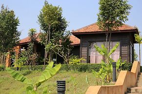 Romduol Island Chalet