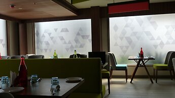 ZIBE Salem By GRT Hotels