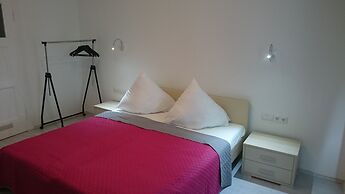 AVI City Apartments GoodHouse