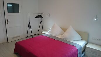 AVI City Apartments GoodHouse