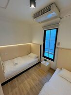 Bed To Bangkok - Hostel