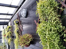 Bed To Bangkok - Hostel