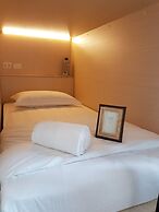 Bed To Bangkok - Hostel