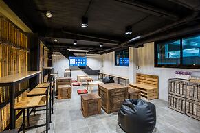 Bed To Bangkok - Hostel