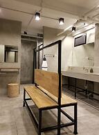 Bed To Bangkok - Hostel