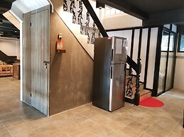 Bed To Bangkok - Hostel