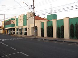 Pérola Verde Hotel