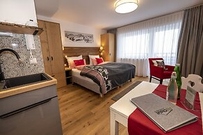 ALP-CHALET Ferienwohnungen Kleinwalsertal