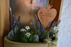 ALP-CHALET Ferienwohnungen Kleinwalsertal