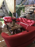 Alacati Cona Butik Otel