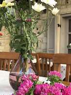 Alacati Cona Butik Otel