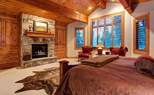 Lucky Star At Belle Arbor 4 Bedroom Home by RedAwning