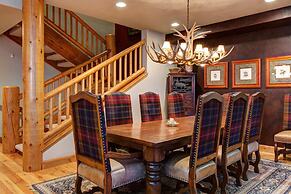 Lucky Star At Belle Arbor 4 Bedroom Home by RedAwning