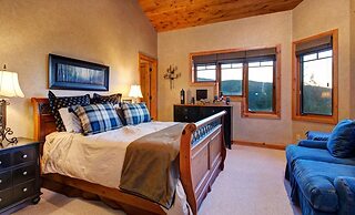 Lucky Star At Belle Arbor 4 Bedroom Home by RedAwning