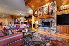 Lucky Star At Belle Arbor 4 Bedroom Home by RedAwning