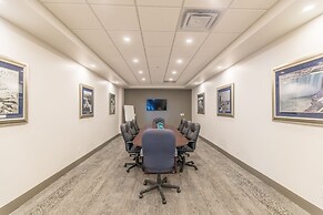 Vittoria Hotel and Suites