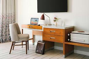 The Circ Hotel Hollywood, Sonder by Marriott Bonvoy