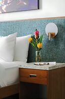 The Circ Hotel Hollywood, Sonder by Marriott Bonvoy