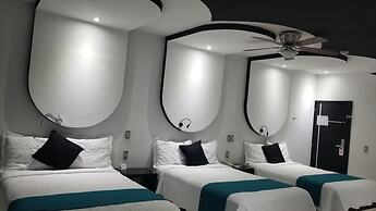 Hotel Dluxe & Suites