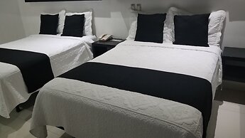 Hotel Dluxe & Suites