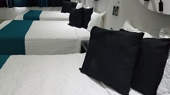 Hotel Dluxe & Suites