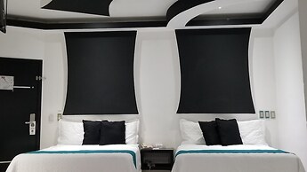 Hotel Dluxe & Suites