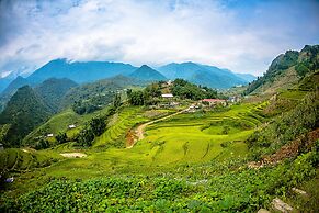 Silk Path Grand Sapa Resort & Spa