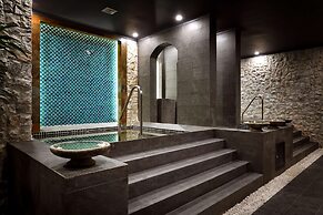 Silk Path Grand Sapa Resort & Spa